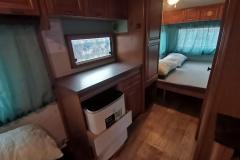 Karavan 4