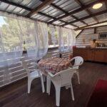 Karavan 3 - terasa s kuchyní