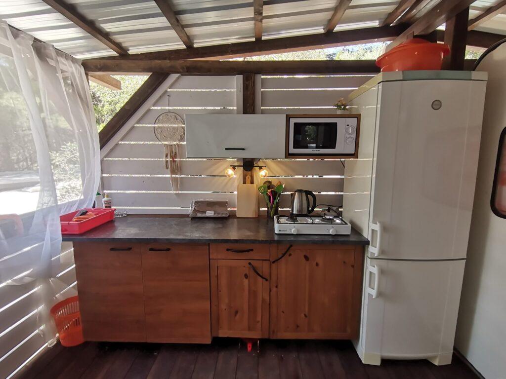 Karavan 3 - terasa s kuchyní