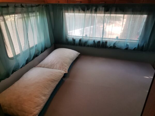 Karavan 4 - Image 12