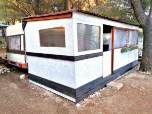 Karavan 1